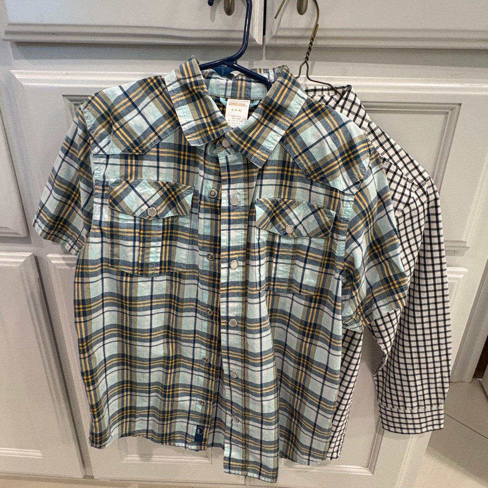 Lot of 2 Little Boys Gymboree Button down shirts size 5/6